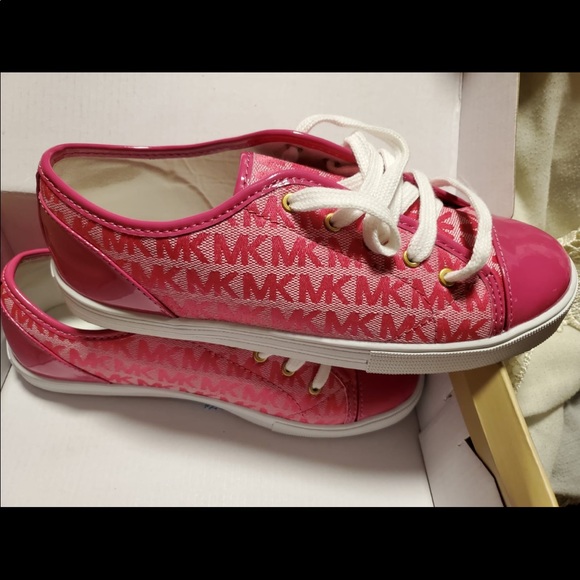 Michael Kors Shoes - Shoes